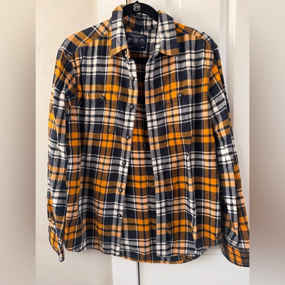 American Eagle Outfitters Checkered Shirt in Blue and Orange - Picture 5 of 8